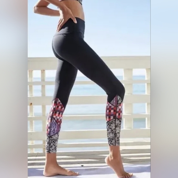 FP Movement by Free People Pants - Free People Movement High-Rise Daredevil Leggings Size XS